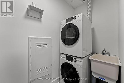 2 - 19 West Street N, Kawartha Lakes, ON - Indoor Photo Showing Laundry Room