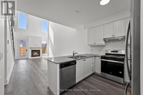 2 - 19 West Street N, Kawartha Lakes, ON - Indoor Photo Showing Kitchen With Stainless Steel Kitchen With Double Sink