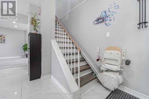 4 Grand River Court, Brampton, ON - Indoor Photo Showing Other Room