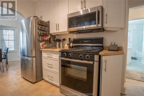 86 Phyllis Avenue, Chatham, ON - Indoor Photo Showing Kitchen