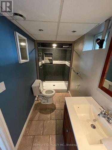 276 Kenwood Avenue S, Georgina, ON - Indoor Photo Showing Bathroom