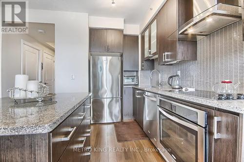 806A - 9088 Yonge Street, Richmond Hill, ON - Indoor Photo Showing Kitchen With Upgraded Kitchen