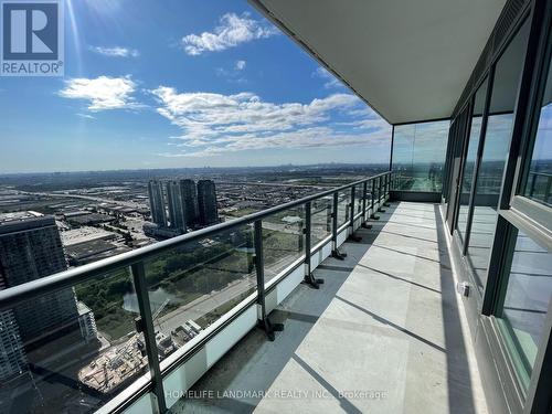 5706 - 950 Portage Parkway, Vaughan, ON - Outdoor With Balcony With View With Exterior