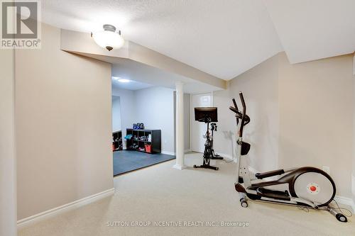 920 Booth Avenue, Innisfil, ON - Indoor Photo Showing Gym Room