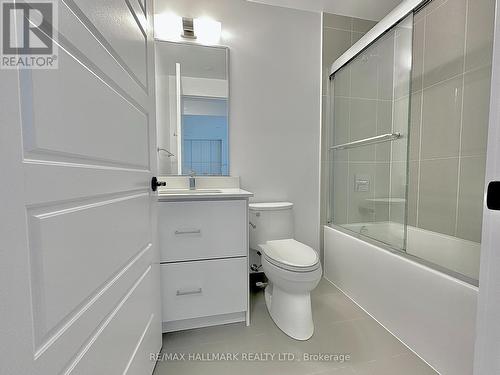 210 - 415 Sea Ray Avenue, Innisfil, ON - Indoor Photo Showing Bathroom
