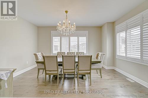 225 Camellia Crescent, Oakville, ON - Indoor Photo Showing Dining Room
