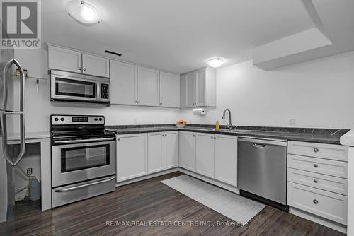56 William Street, Orangeville, ON - Indoor Photo Showing Kitchen With Upgraded Kitchen