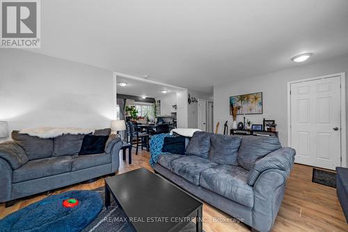 56 William Street, Orangeville, ON - Indoor Photo Showing Living Room