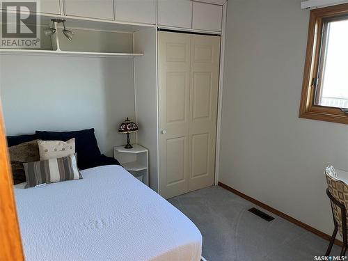 8 Chandler Crescent, Cymri Rm No. 36, SK - Indoor Photo Showing Bedroom