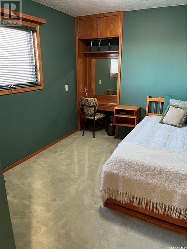 8 Chandler Crescent, Cymri Rm No. 36, SK - Indoor Photo Showing Bedroom