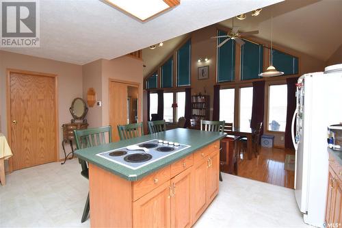 8 Chandler Crescent, Cymri Rm No. 36, SK - Indoor Photo Showing Kitchen