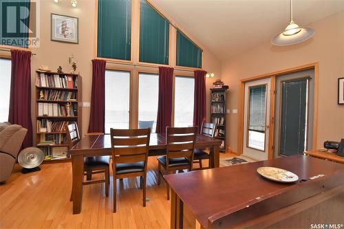 8 Chandler Crescent, Cymri Rm No. 36, SK - Indoor Photo Showing Dining Room