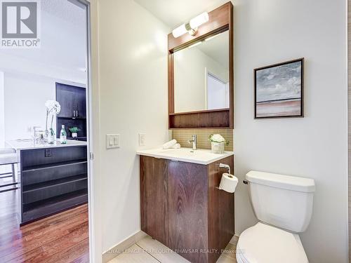 607 - 2560 Eglinton Avenue W, Mississauga, ON - Indoor Photo Showing Bathroom