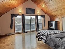 Master bedroom - 