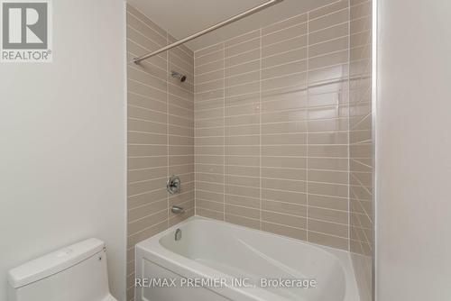 701C - 18 Rouge Valley Drive W, Markham, ON - Indoor Photo Showing Bathroom