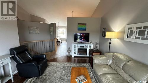 633 Forester Crescent, Tisdale, SK - Indoor Photo Showing Living Room