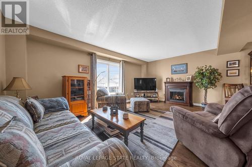 21 - 1336 Upper Sherman Avenue, Hamilton, ON - Indoor Photo Showing Living Room With Fireplace