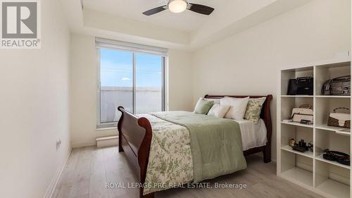 318 - 509 Dundas Street W, Oakville, ON - Indoor Photo Showing Bedroom