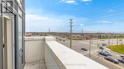 318 - 509 Dundas Street W, Oakville, ON - Outdoor With View