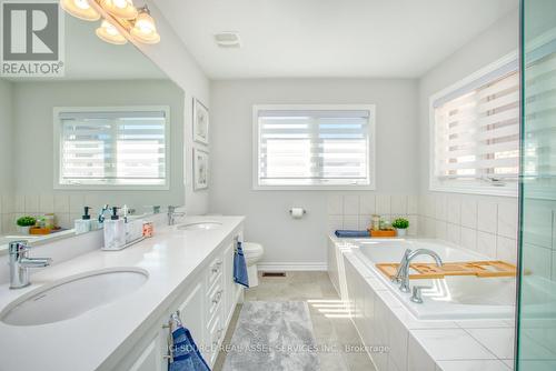 125 Connell Drive, Georgina, ON - Indoor Photo Showing Bathroom