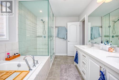 125 Connell Drive, Georgina, ON - Indoor Photo Showing Bathroom