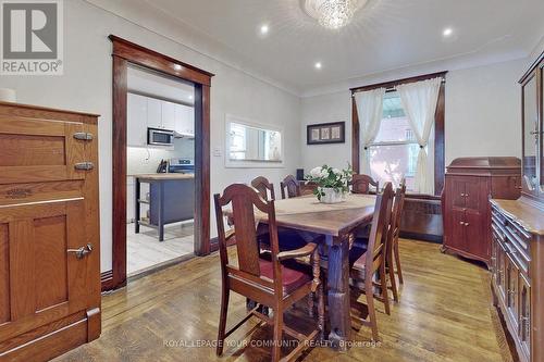 20 Barnesdale Ave N, Hamilton, ON - Indoor Photo Showing Dining Room