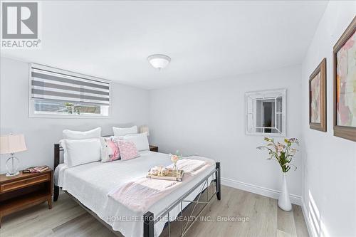 6 Lakeview Park Road, Kawartha Lakes, ON - Indoor Photo Showing Bedroom