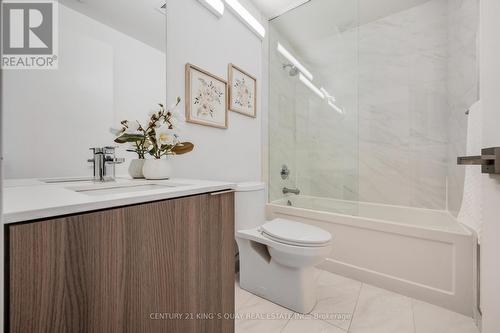3304 - 50 Ordnance Street, Toronto, ON - Indoor Photo Showing Bathroom