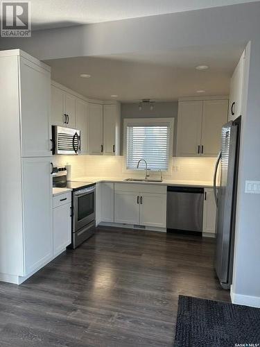 22 254 Brighton Gate, Saskatoon, SK - Indoor Photo Showing Kitchen With Upgraded Kitchen