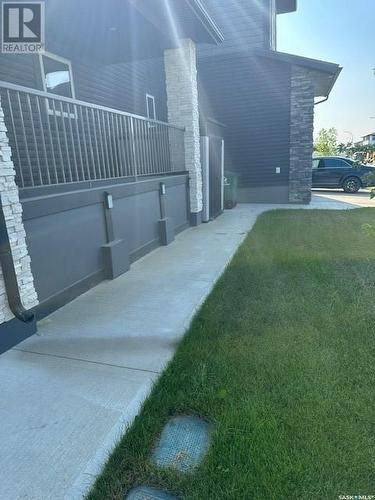 22 254 Brighton Gate, Saskatoon, SK - Outdoor