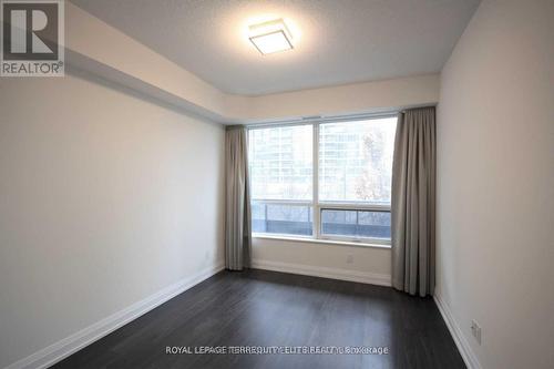 307 - 2 Anndale Drive, Toronto, ON - Indoor Photo Showing Other Room