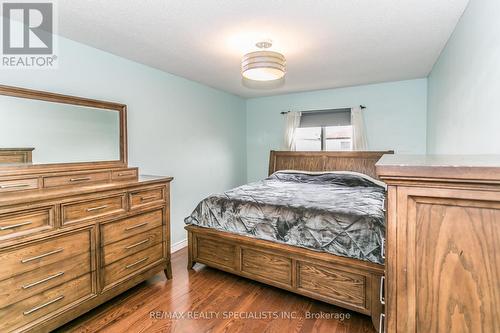 3366 Nighthawk Trail, Mississauga, ON - Indoor Photo Showing Bedroom