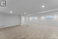 Very large finished basement with bathroom - 