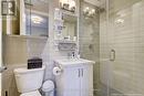 06 - 28 Madison Avenue, Toronto, ON  - Indoor Photo Showing Bathroom 