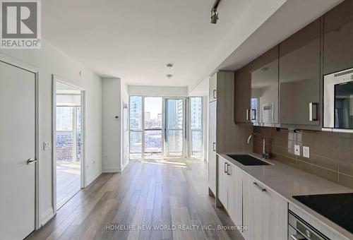2406 - 77 Mutual Street, Toronto, ON - Indoor Photo Showing Kitchen With Upgraded Kitchen