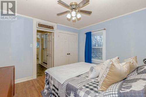 66 Agnes Street, Kitchener, ON - Indoor Photo Showing Bedroom