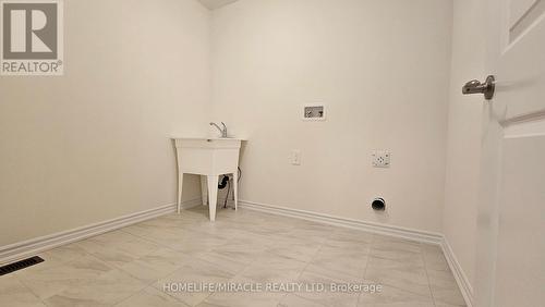 111 Hitchman Street, Brant, ON - Indoor Photo Showing Other Room