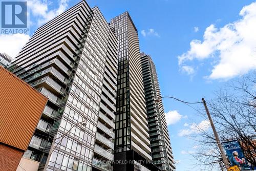901 - 28 Wellesley Street E, Toronto, ON - Outdoor With Facade