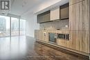 712 - 19 Western Battery Road, Toronto, ON  - Indoor Photo Showing Kitchen 