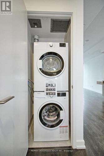 712 - 19 Western Battery Road, Toronto, ON - Indoor Photo Showing Laundry Room