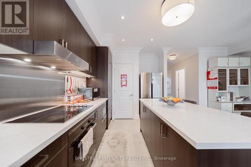 4026 Highway 7 E, Markham, ON - Indoor Photo Showing Kitchen With Double Sink With Upgraded Kitchen