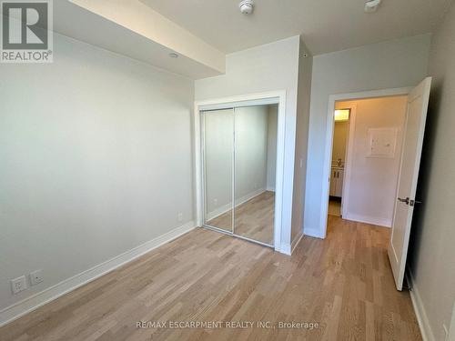 261 - 1575 Lakeshore Road W, Mississauga, ON - Indoor Photo Showing Other Room