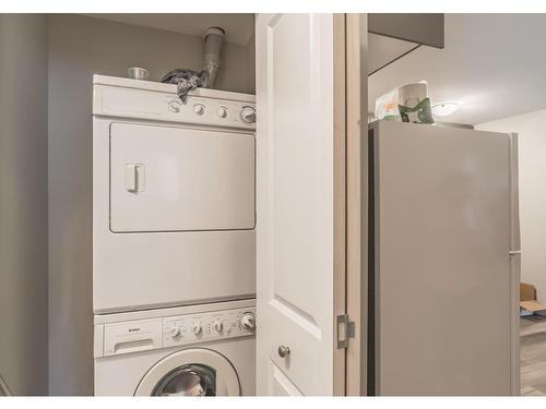 4470 Burma Rd, Nanaimo, BC - Indoor Photo Showing Laundry Room