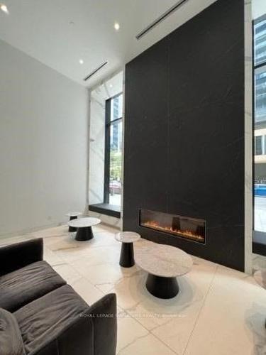 501-20 Edward St, Toronto, ON - Indoor With Fireplace