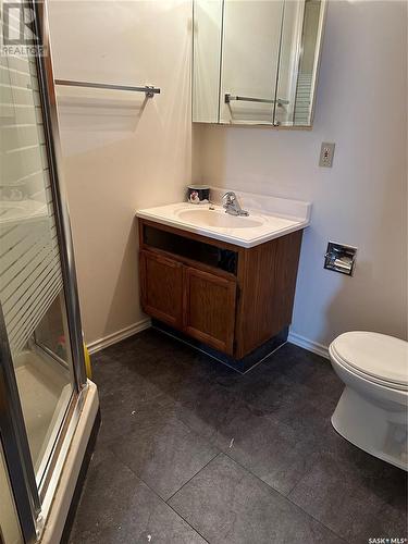 5369 Kings Avenue, Gull Lake, SK - Indoor Photo Showing Bathroom