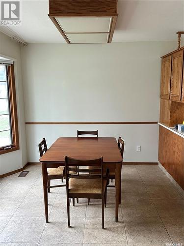5369 Kings Avenue, Gull Lake, SK - Indoor Photo Showing Dining Room