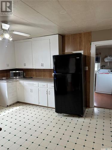 216 Lawrence Street, Carmichael, SK - Indoor Photo Showing Kitchen