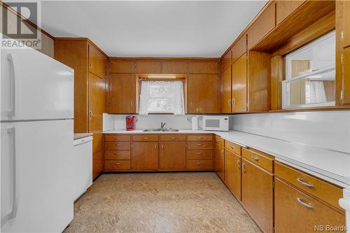 125 Main Street, St George, NB - Indoor Photo Showing Kitchen With Double Sink