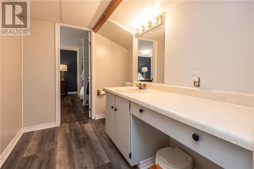 496 Wilbert Street, Pembroke, ON - Indoor Photo Showing Bathroom