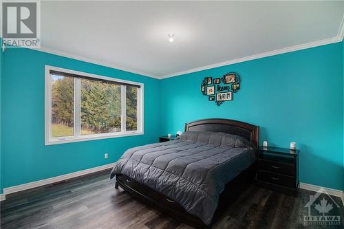 1351 County Rd 7 Road, Morewood, ON - Indoor Photo Showing Bedroom